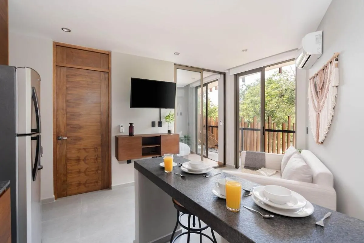 Phimai, Tu Lugar Magico En Tulum Apartment