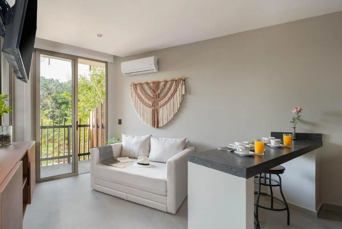 Phimai, Tu Lugar Magico En Tulum Apartment